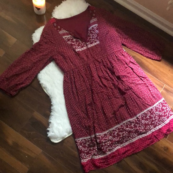 Old Navy Dress - Picture 1 of 3